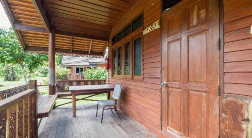Oyo 1143 Phet Luran Thai Resort Kohchang Κο Τσανγκ Εξωτερικό φωτογραφία